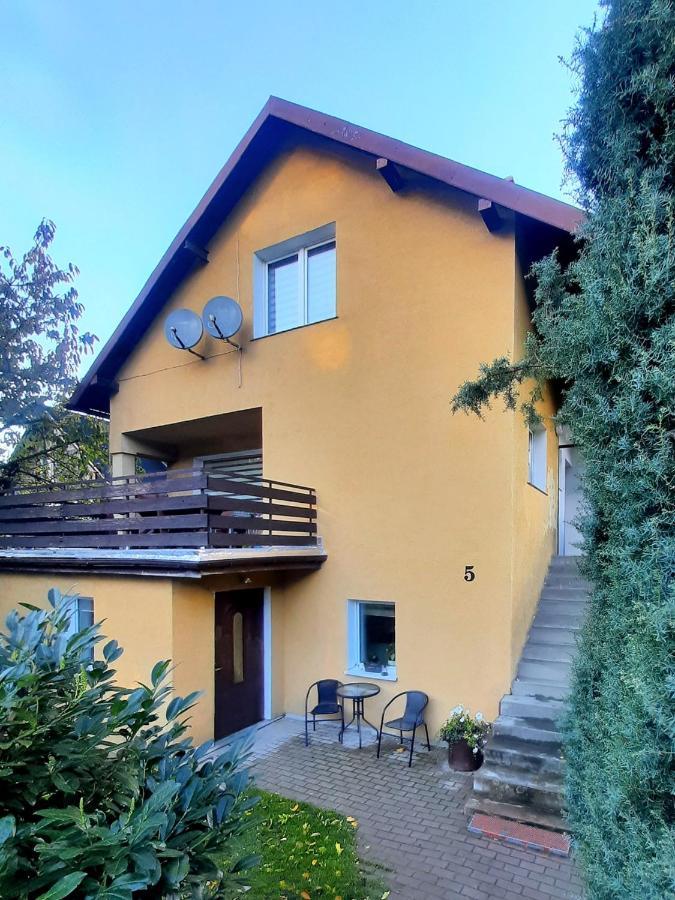 Apartament Kwiatowa Пиецховице Екстериор снимка