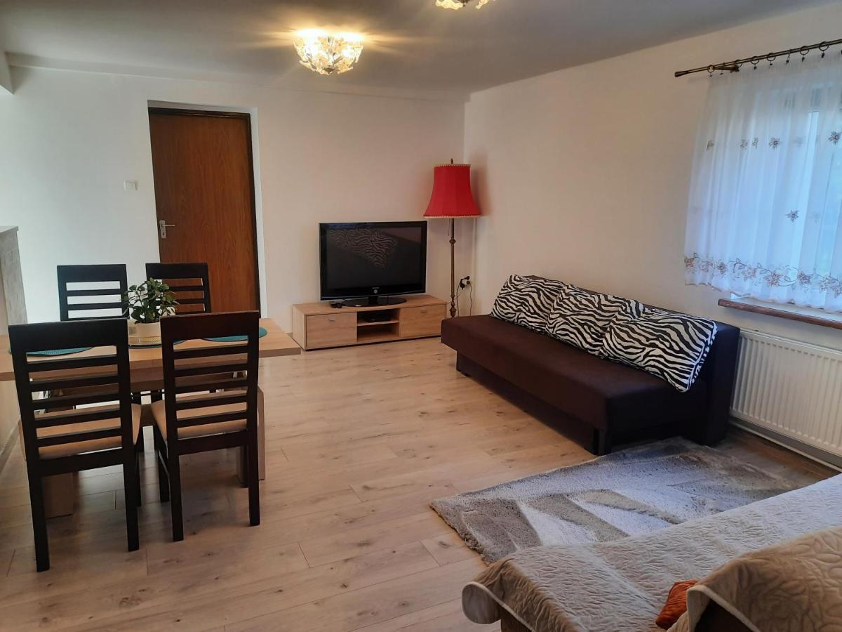 Apartament Kwiatowa Пиецховице Екстериор снимка